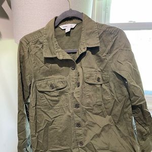 Old Navy olive green button down. Size M